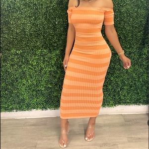 Bodycon stripped Maxi dress